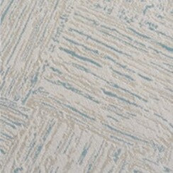 Moderní texturovaný zatemňovací závěs do ložnice