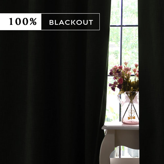 Kostkovaný zatemňovací závěs do pokoje