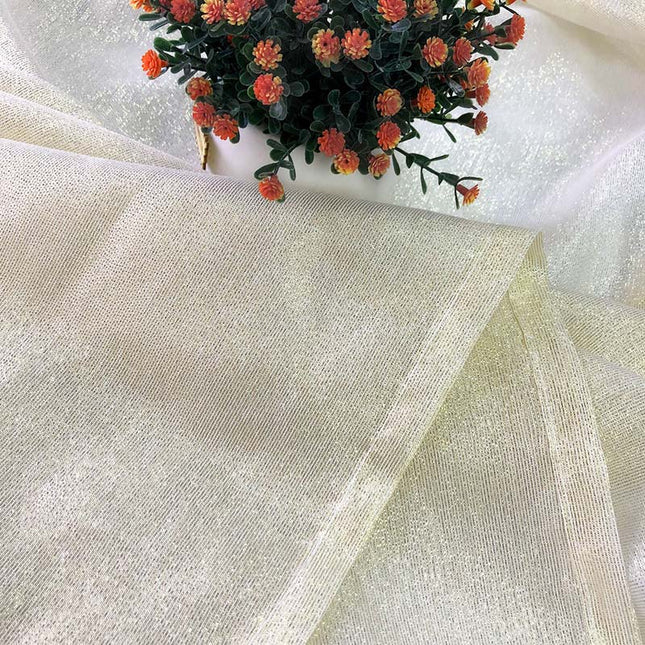 Třpytivá dekorační záclona do obývacího pokoje