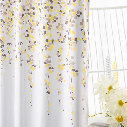 Bílý venkovní závěs s modrými květy