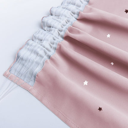 Moderní jednobarevný závěs do obývacího pokoje