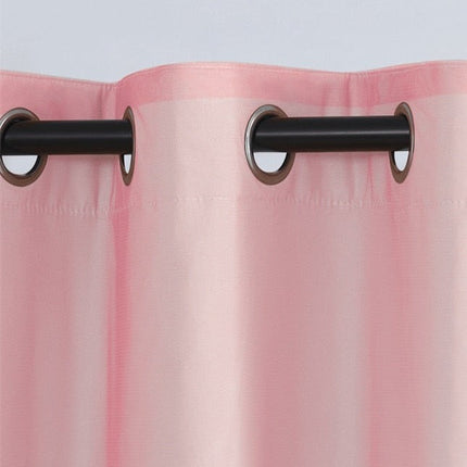 Dvouvrstvý zatemňovací závěs s gradientním voálem