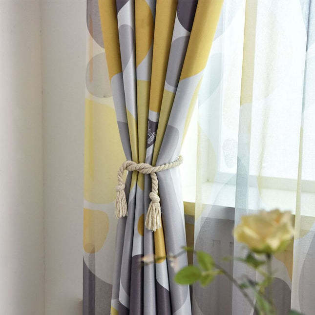 Zatemňovací závěs s abstraktním vzorem Ermita