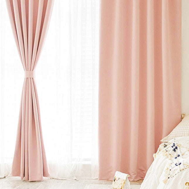 Zatemňovací závěs do dětského pokoje