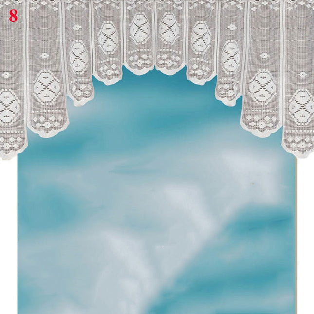 Bílá krajková kuchyňská záclona