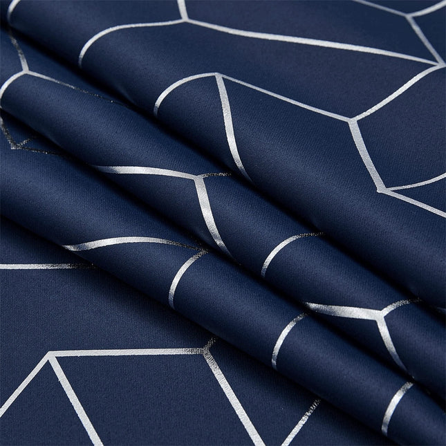 Modrý zatemňovací závěs se zlatým vzorem