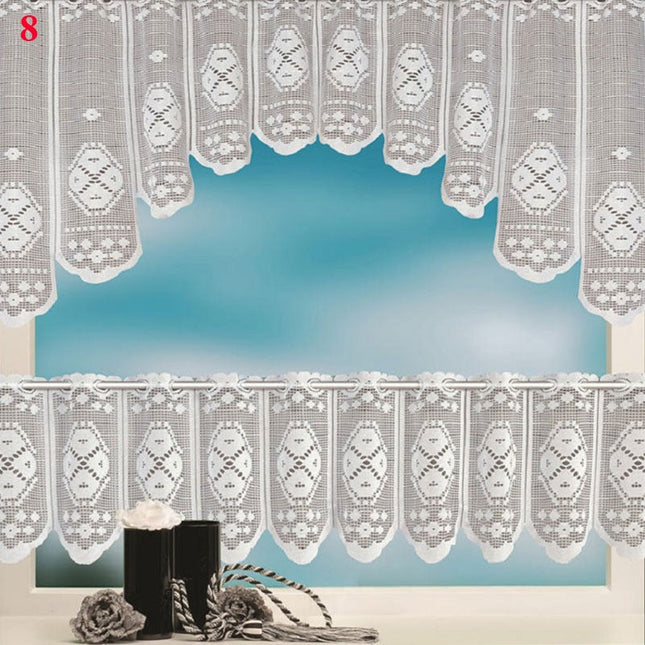 Bílá krajková kuchyňská záclona