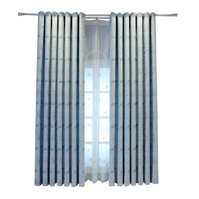 Bílá záclona s květinovou výšivkou Satoro