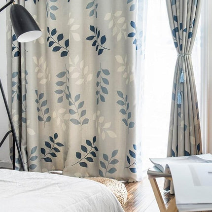 Modrý závěs s motivem listů Jamma