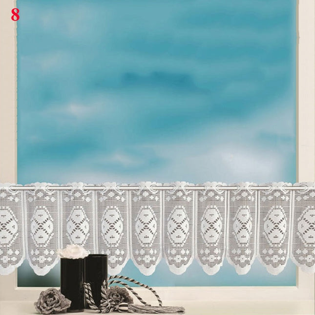 Bílá krajková kuchyňská záclona