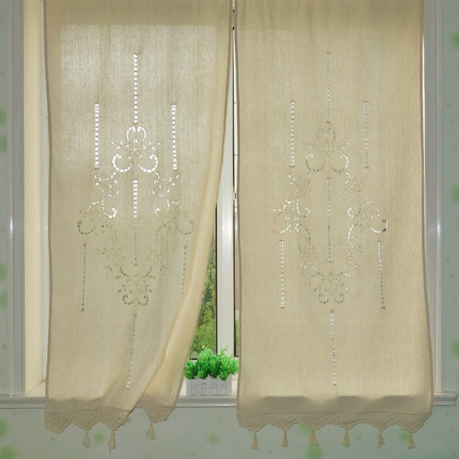 Béžová kuchyňská záclonka ve stylu boho
