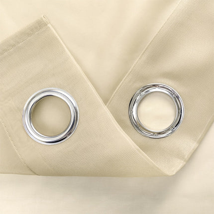 Polopropustný závěs s kovovými kroužky