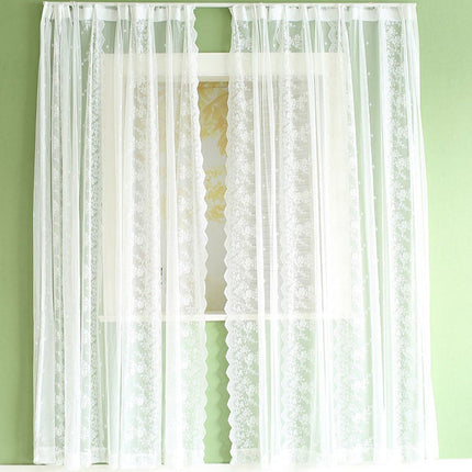 Bílá záclona s květinovou krajkou