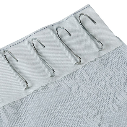 Romantická bílá krajková záclona do ložnice