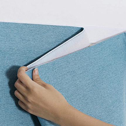 Modrý závěs na suchý zip bez vrtání