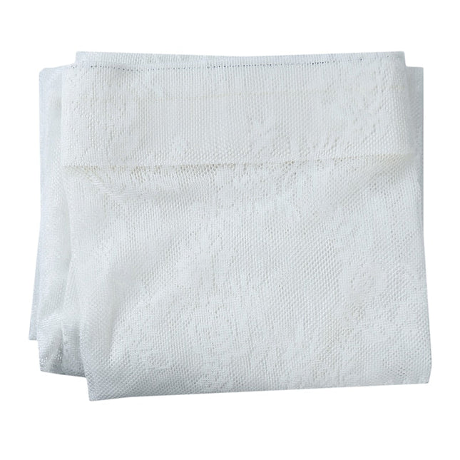 Romantická bílá krajková záclona do ložnice