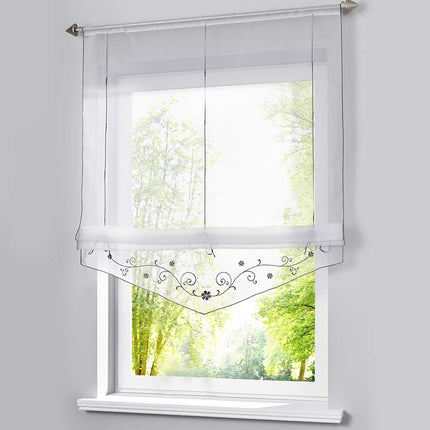 Bílá římská záclona do kuchyně