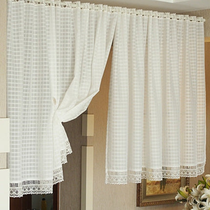 Bílá voálová záclona s krajkou