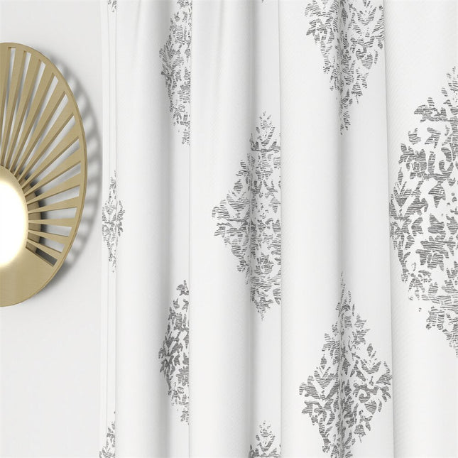 Elegantní závěs s damaškovým vzorem