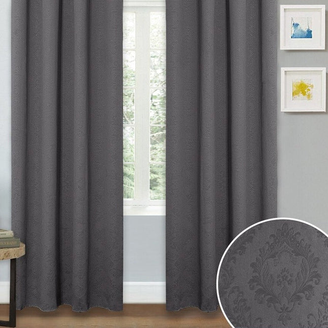 Zatemňovací závěs s reliéfním vzorem