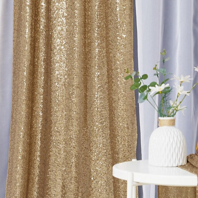Zatemňovací závěs s lesklými flitry