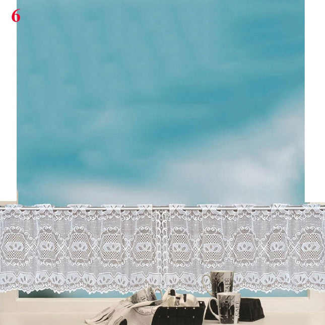 Bílá krajková kuchyňská záclona