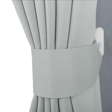 Minimalistický zatemňovací závěs do pokoje