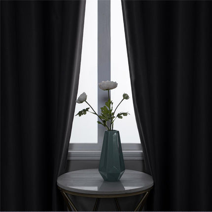 Béžový zatemňovací závěs s oky