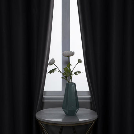 Žlutý zatemňovací závěs do dětského pokoje