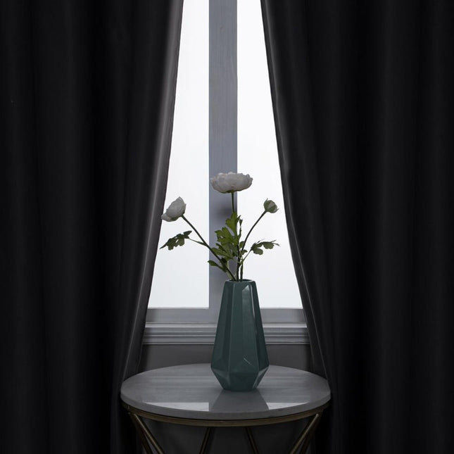 Žlutý zatemňovací závěs do dětského pokoje