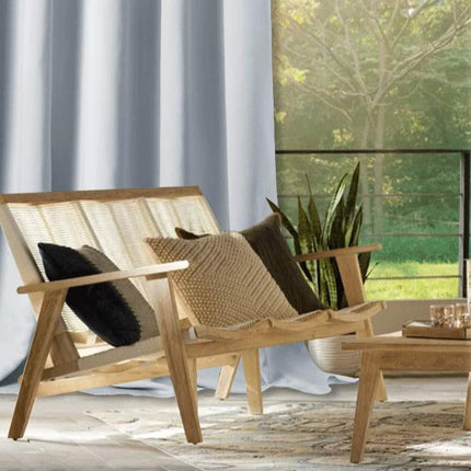 Bílý venkovní závěs voděodolný na terasu