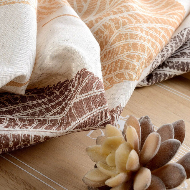 Dekorační závěs s velkými podzimními listy