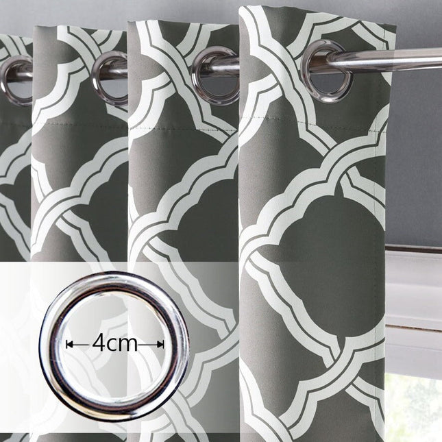 Zatemňovací závěs s marockým vzorem