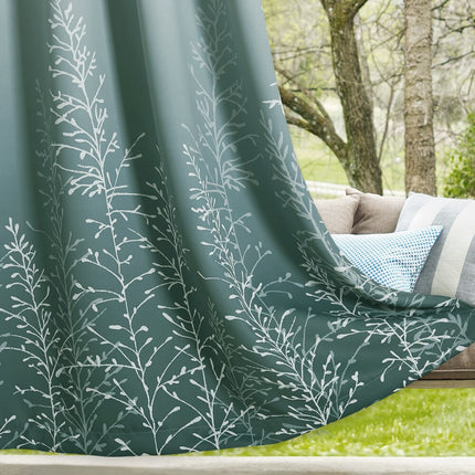 Zelený venkovní závěs se vzorem