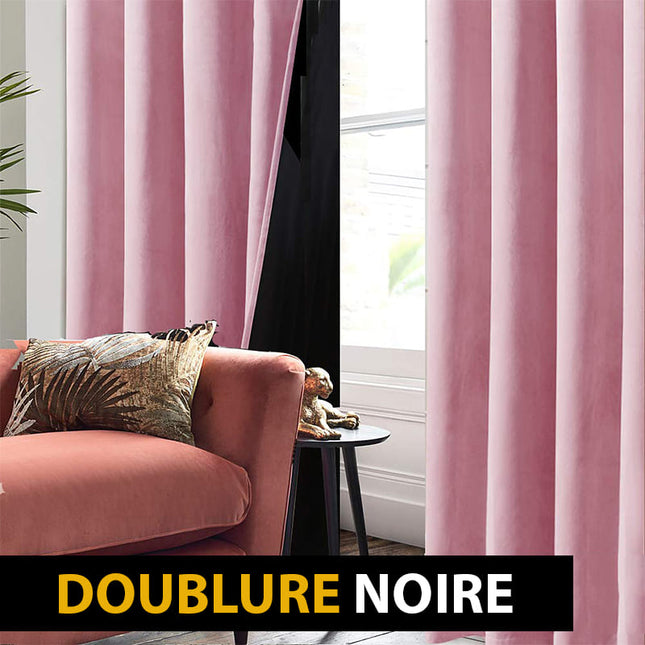 Pudrově růžový sametový zatemňovací závěs