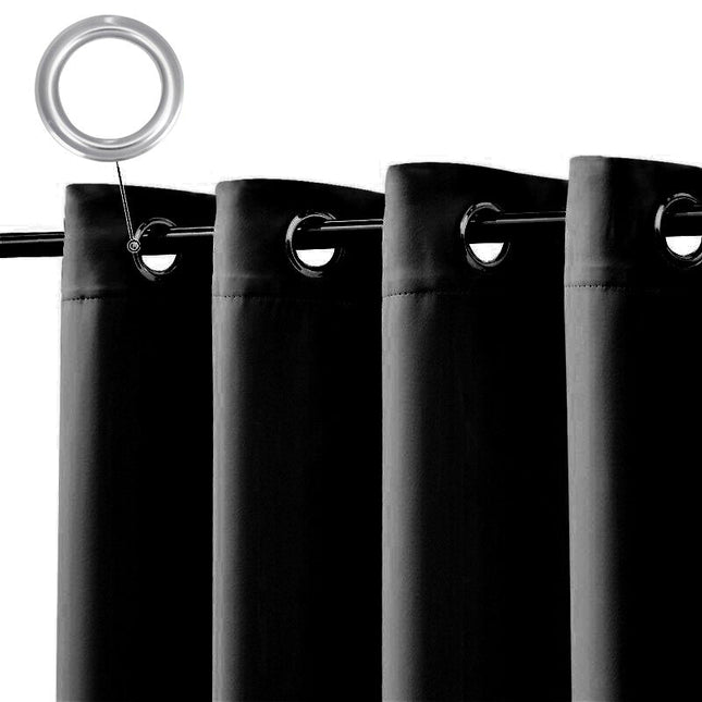 Černý voděodolný venkovní závěs na zahradu