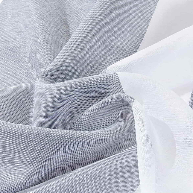 Vzdušná záclona s šedými pruhy