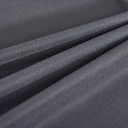 Odolný závěs na zahradní altán