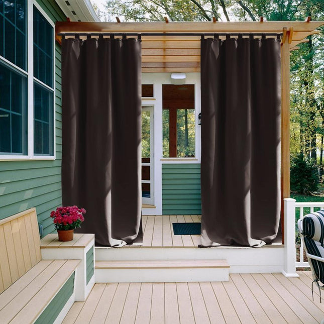 Tmavě hnědý venkovní závěs s poutky