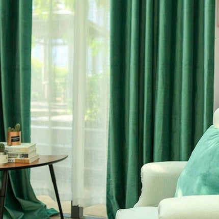 Jedlově zelený sametový zatemňovací závěs