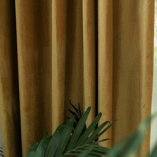 Okrově žlutý zatemňovací závěs Dalsen