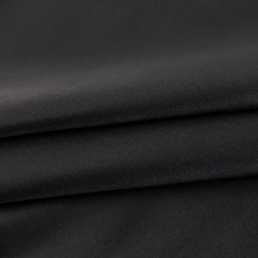 Černý zatemňovací závěs do obýváku Tisto