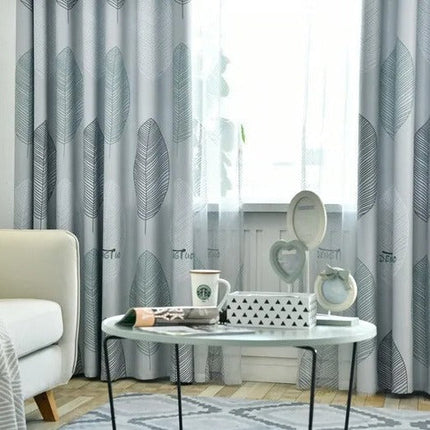 Moderní záclona s motivem velkých listů