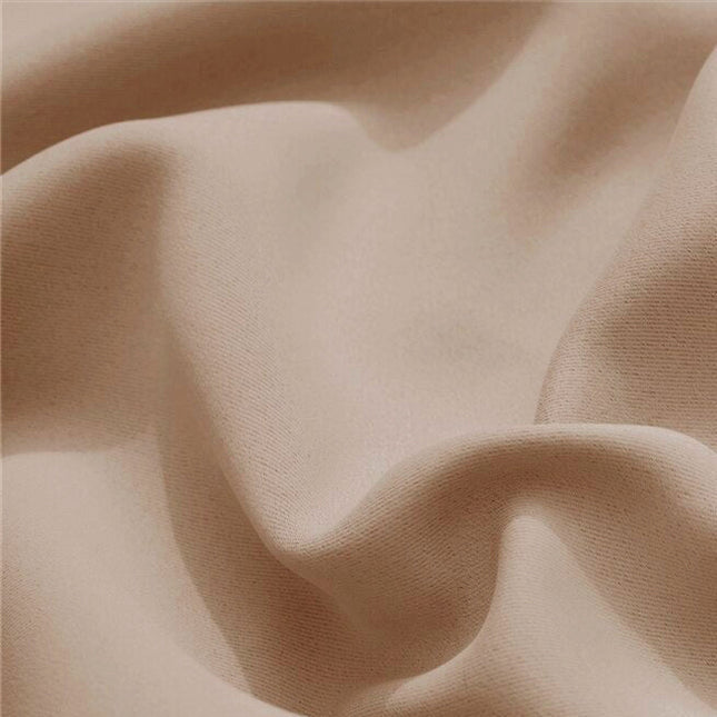 Kaštanově hnědý venkovní závěs na kroužky