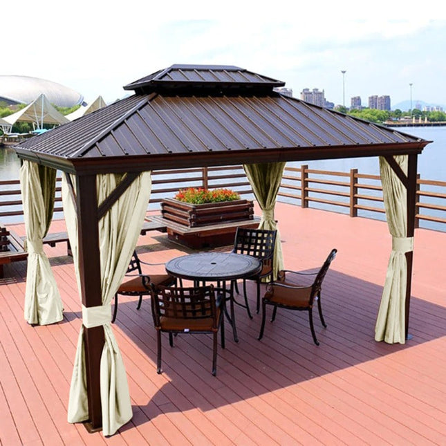 Béžový venkovní závěs na zahradu