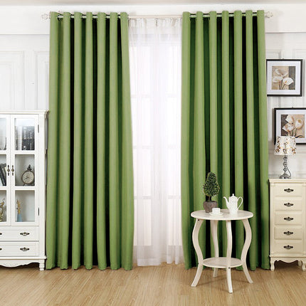 Zatemňovací závěs jablkově zelené barvy