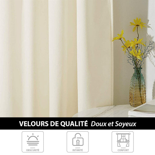 Izolační sametový závěs v barvě slonoviny