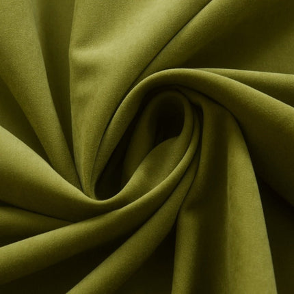 Zelený zatemňovací závěs na kovové kroužky